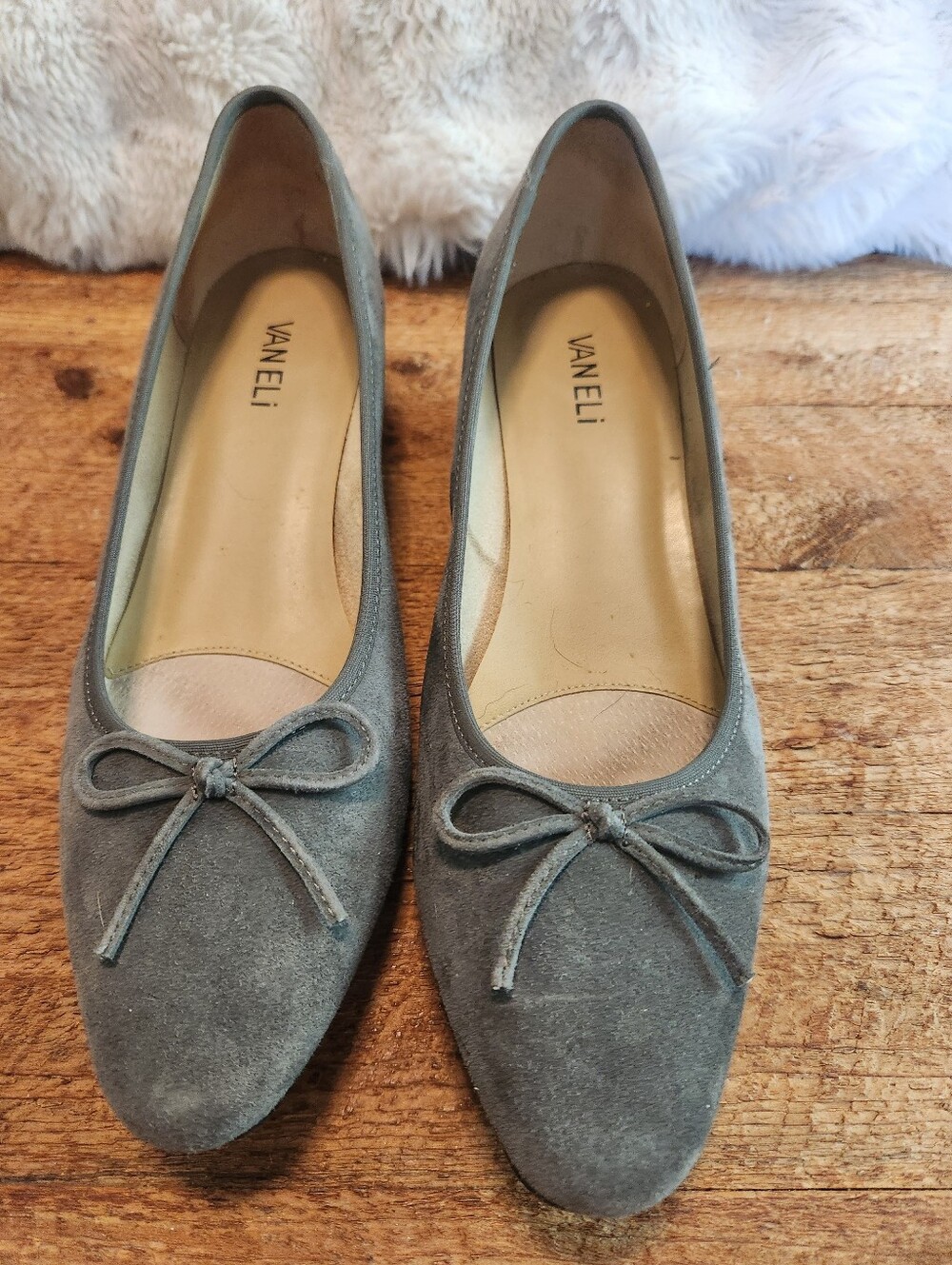Vaneli Aleka Suede Pointed-Toe Short Pump with Top Knot In Mouse